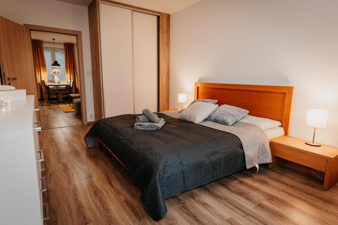 Old Town City Center Apartment 2 - Private Parking Included Кошице Экстерьер фото